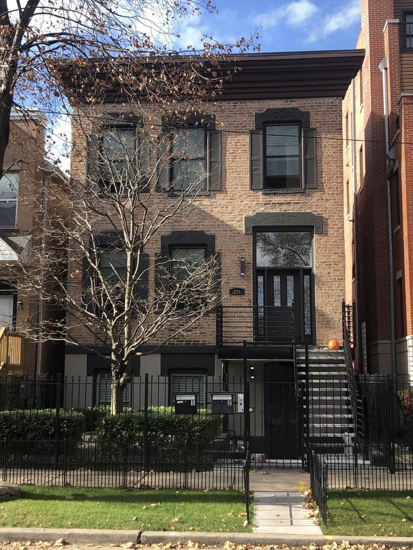 220 Hamilton Avenue - Photo 1