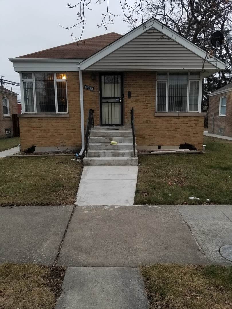 10943 Eberhart Avenue - Photo 1