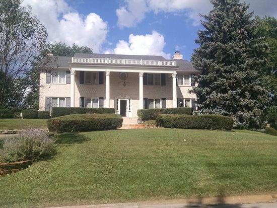 12 Hampton Drive - Photo 1