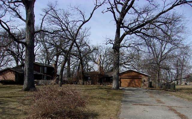 1520 Bittersweet Drive - Photo 1