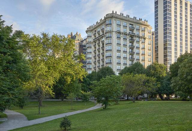 1550 State Parkway - Photo 1