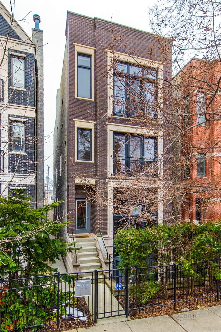 859 Paulina Street - Photo 1