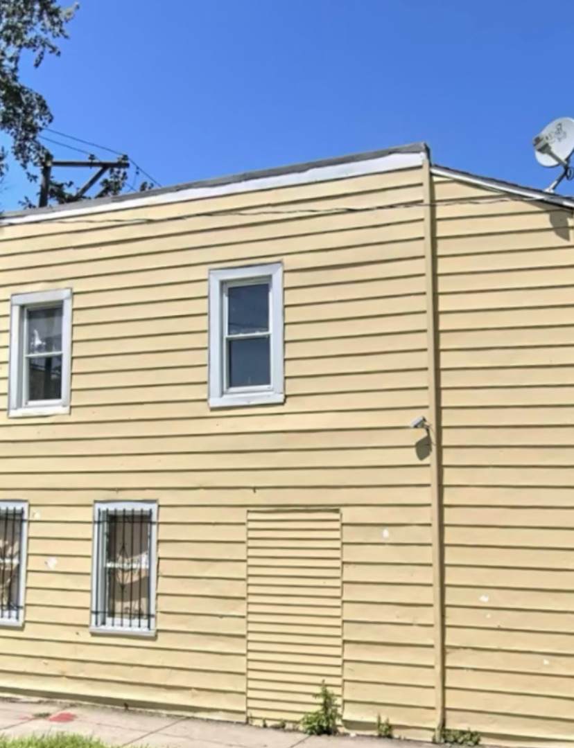 2546 108th Street - Photo 1