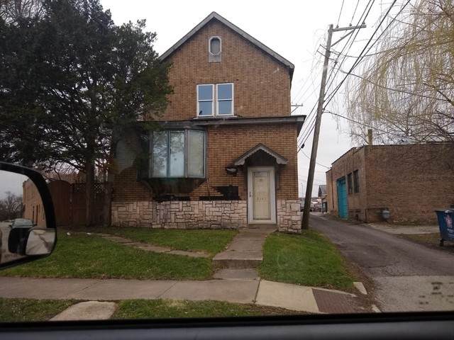 2347 Walnut Street - Photo 1