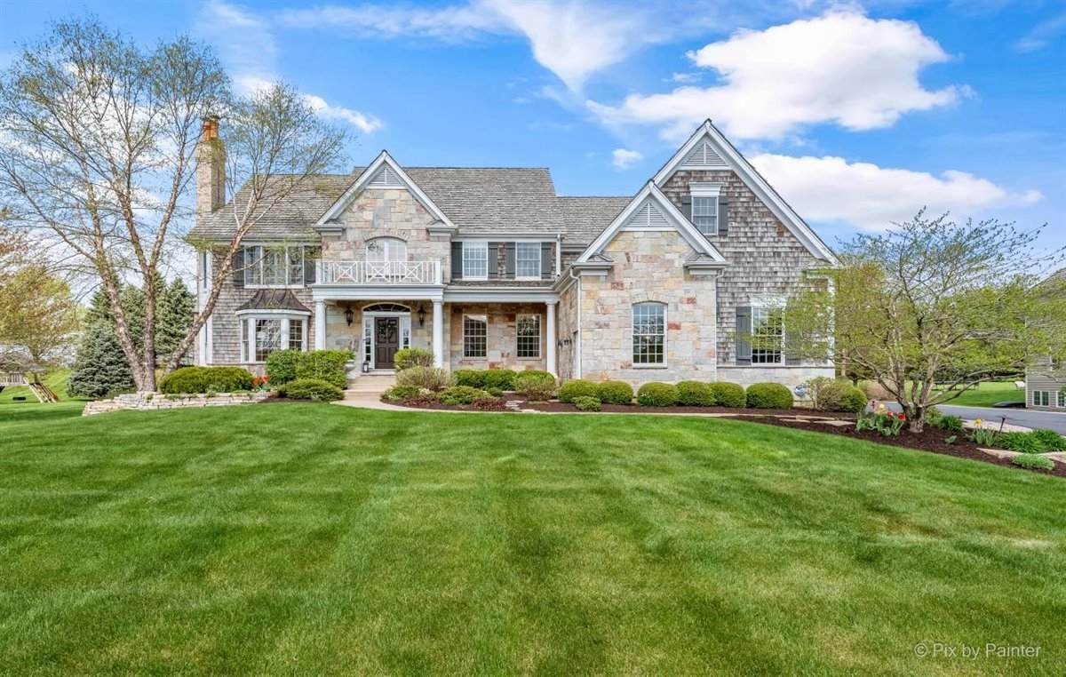 5612 Meadowbrook Lane - Photo 1