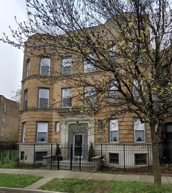 4514 Calumet Avenue - Photo 1