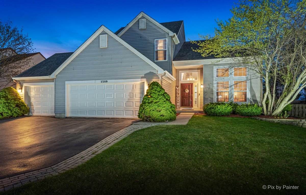 1589 Autumncrest Drive - Photo 1