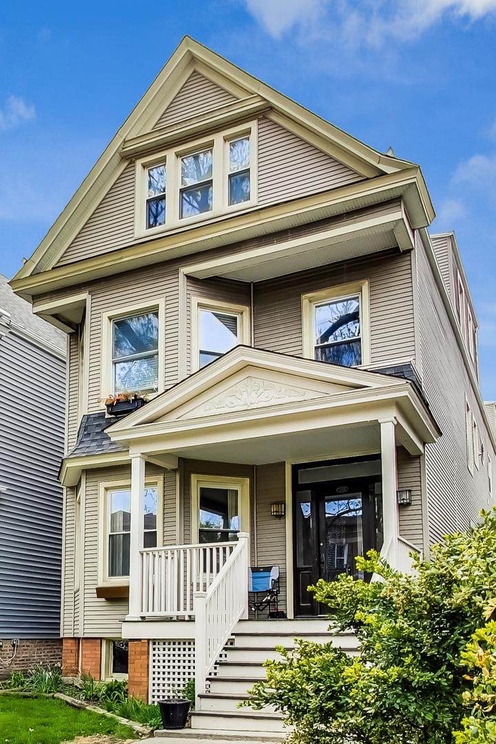 3924 Oakley Avenue - Photo 1