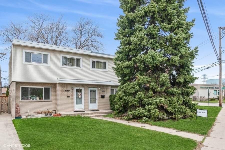 8922 Gross Point Road - Photo 1