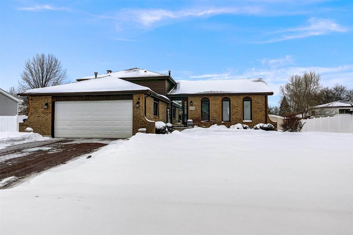 6030 Sunflower Drive - Photo 1