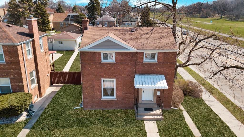 3841 Cuyler Avenue - Photo 1