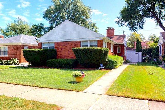 8221 Kildare Avenue - Photo 1