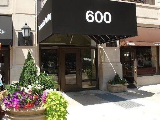 600 Dearborn Street - Photo 1