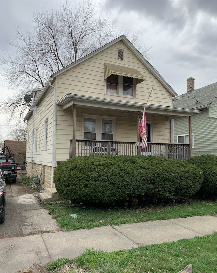 15731 Vincennes Road - Photo 1