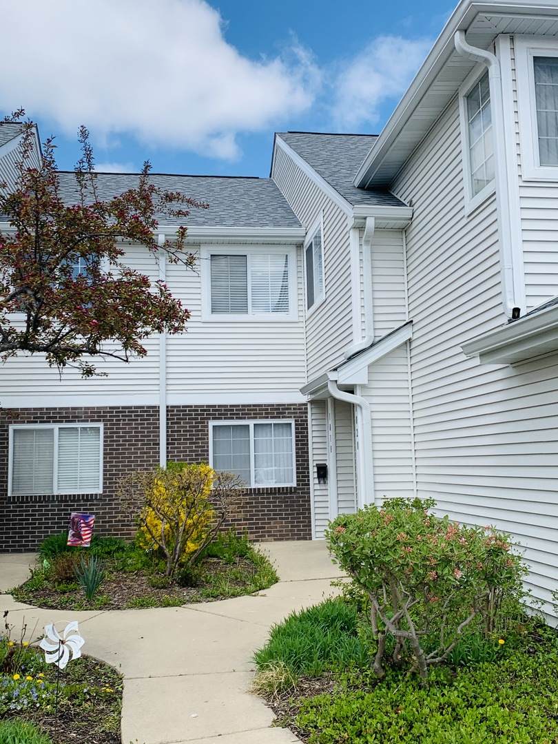 1018 Wilson Avenue - Photo 1