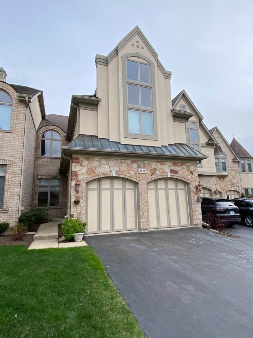 1535 Rue James Place - Photo 1