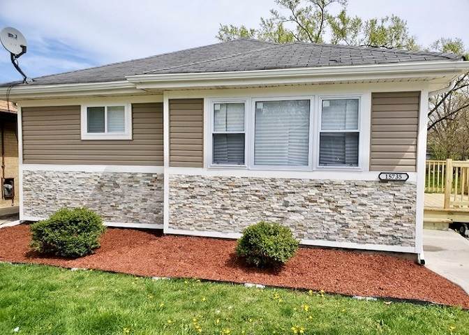 15735 Lexington Avenue - Photo 1