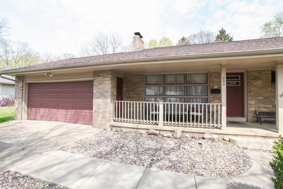 204 Gregory Street - Photo 1