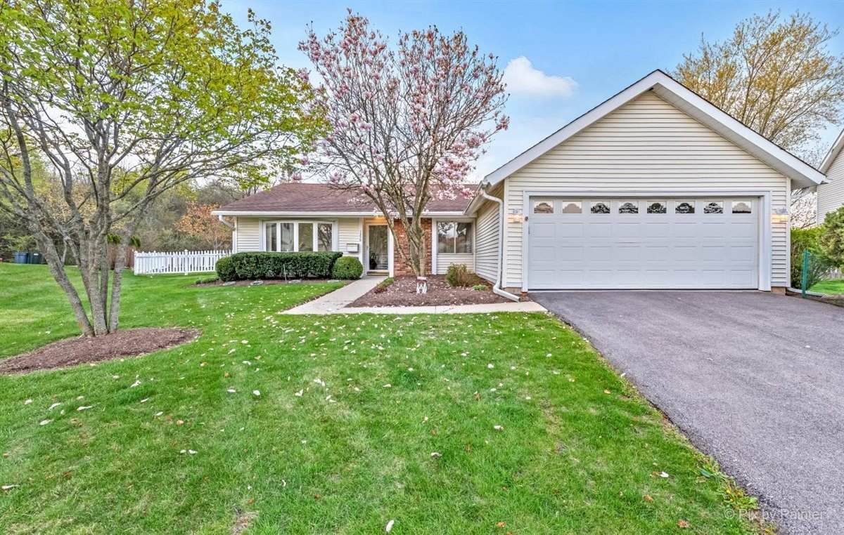 1356 Arlington Circle - Photo 1