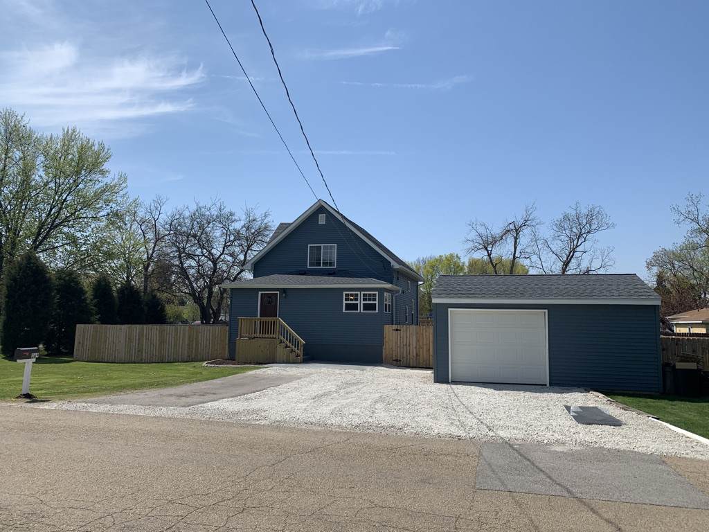 369 Tolin Street - Photo 1