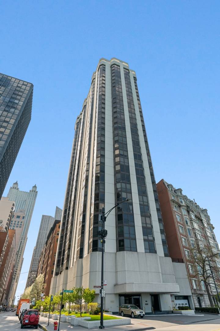 990 Lake Shore Drive - Photo 1