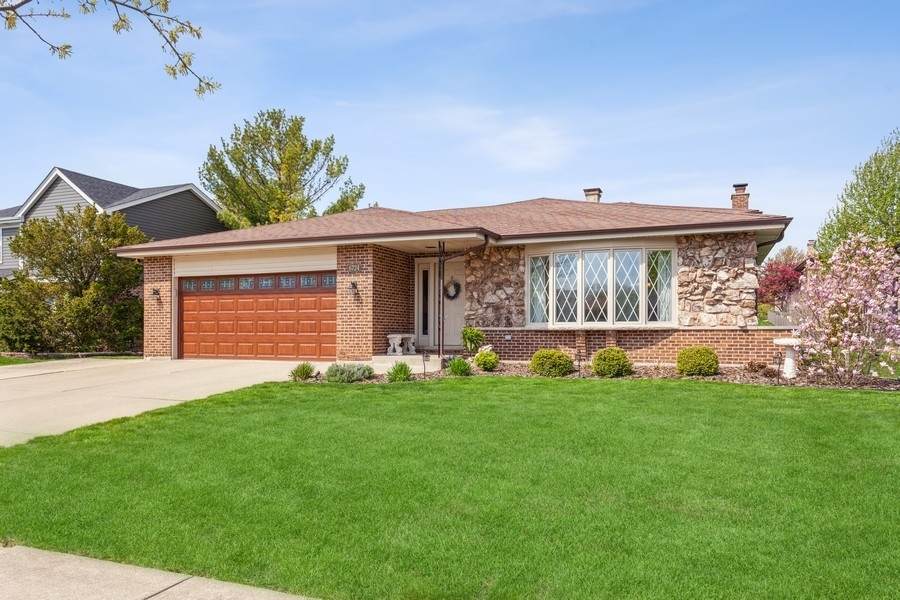 6724 Revere Road - Photo 1