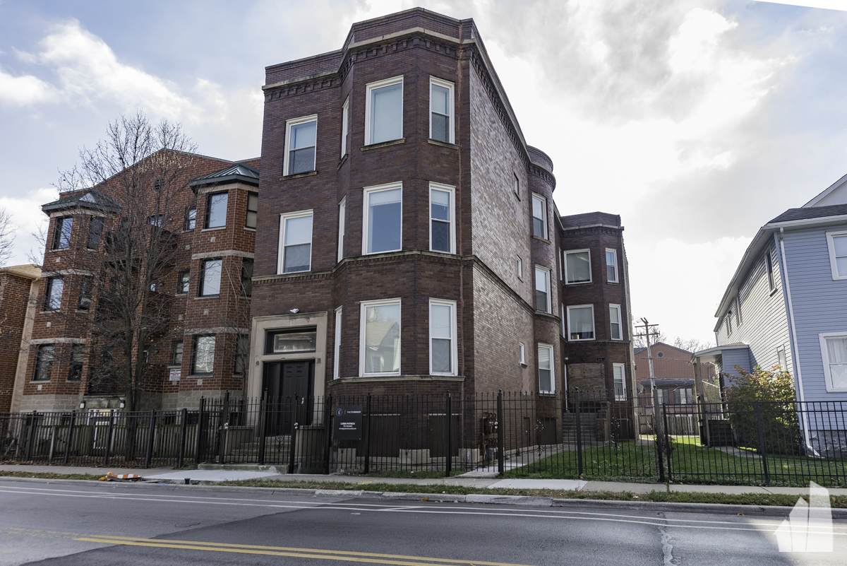 437 Marquette Road - Photo 1