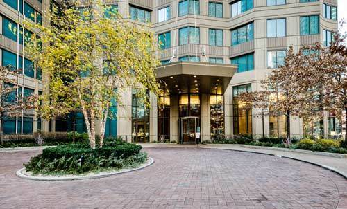 400 Lasalle Boulevard - Photo 1