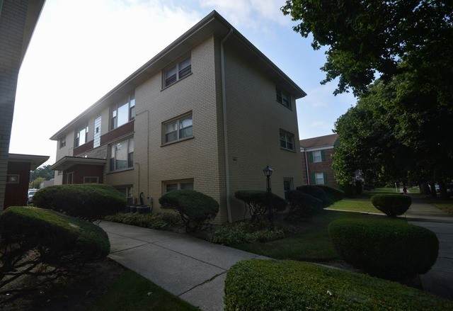 10527 Artesian Avenue - Photo 1