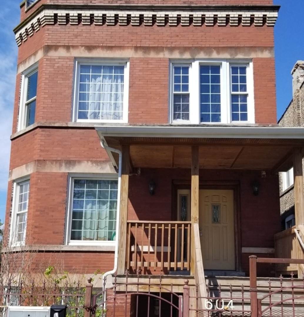 604 Trumbull Avenue - Photo 1