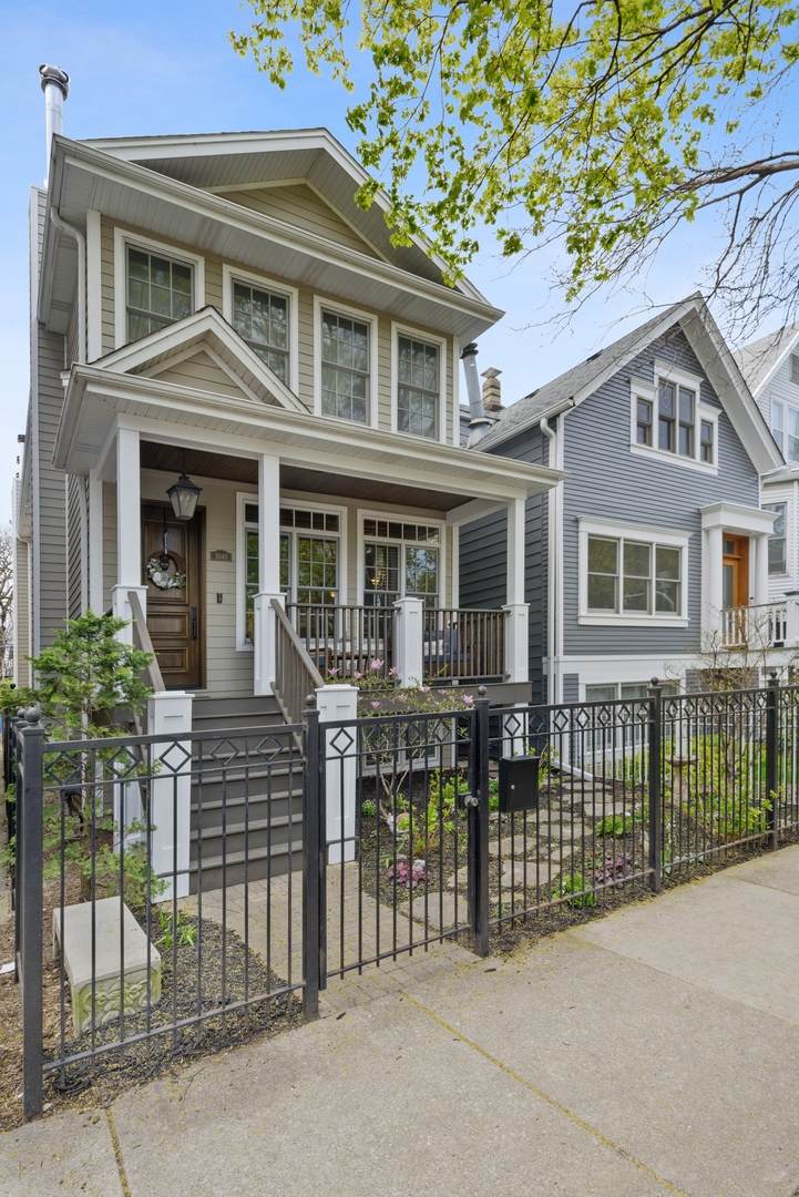 3040 Seminary Avenue - Photo 1
