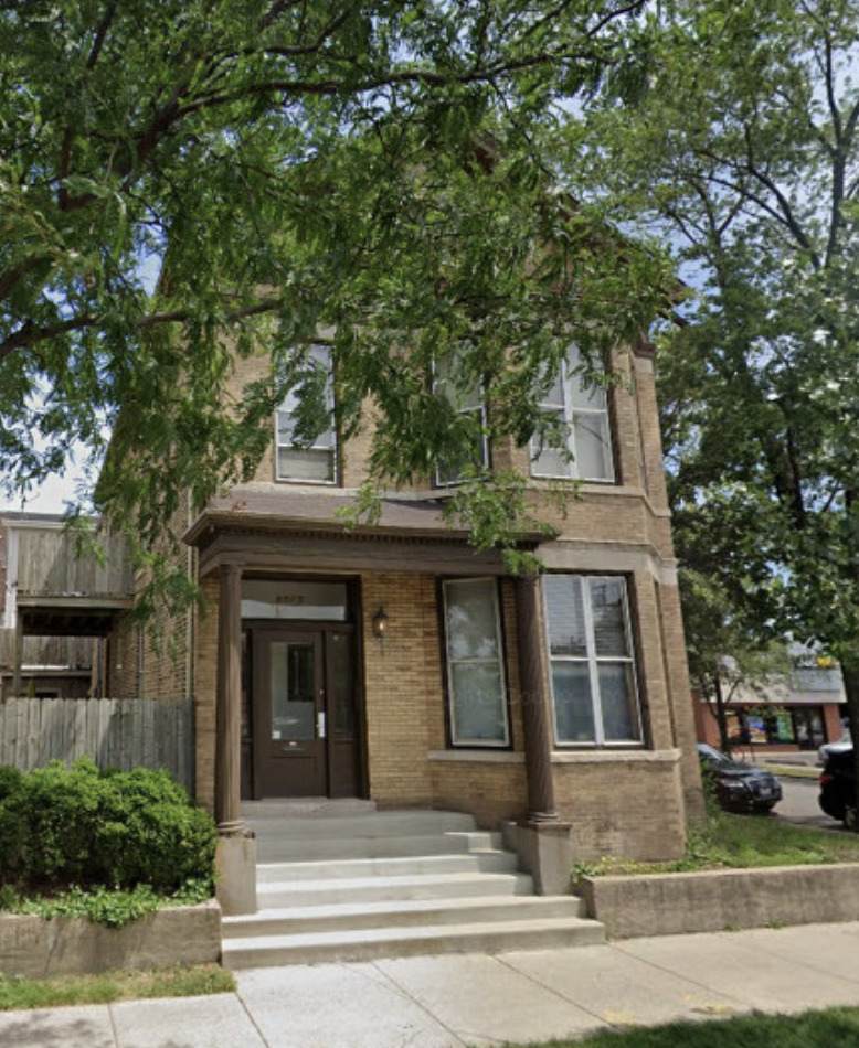 2835 Ashland Avenue - Photo 1