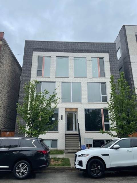 832 Cullerton Street - Photo 1