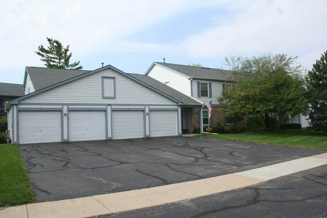 220 Brett Circle - Photo 1