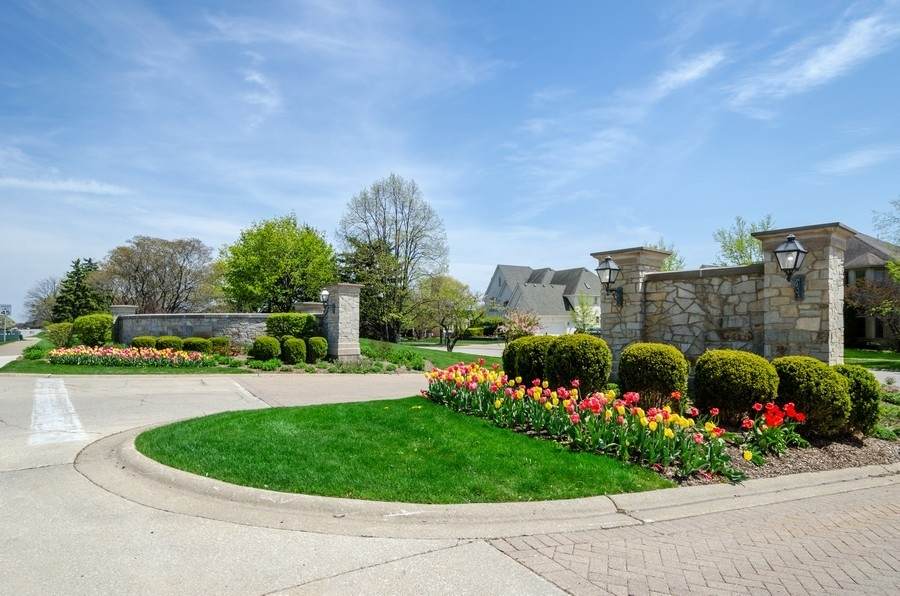 6718 Fieldstone Drive - Photo 1