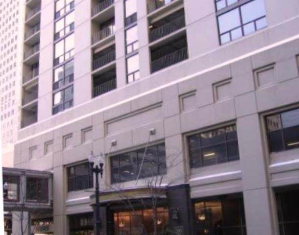 200 Dearborn Street - Photo 1