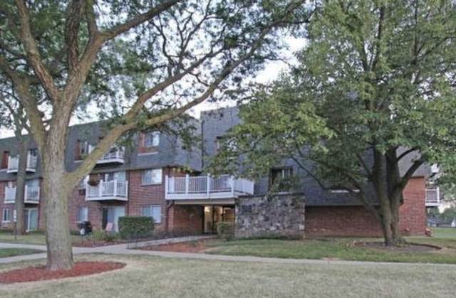 918 Ridge Square - Photo 1