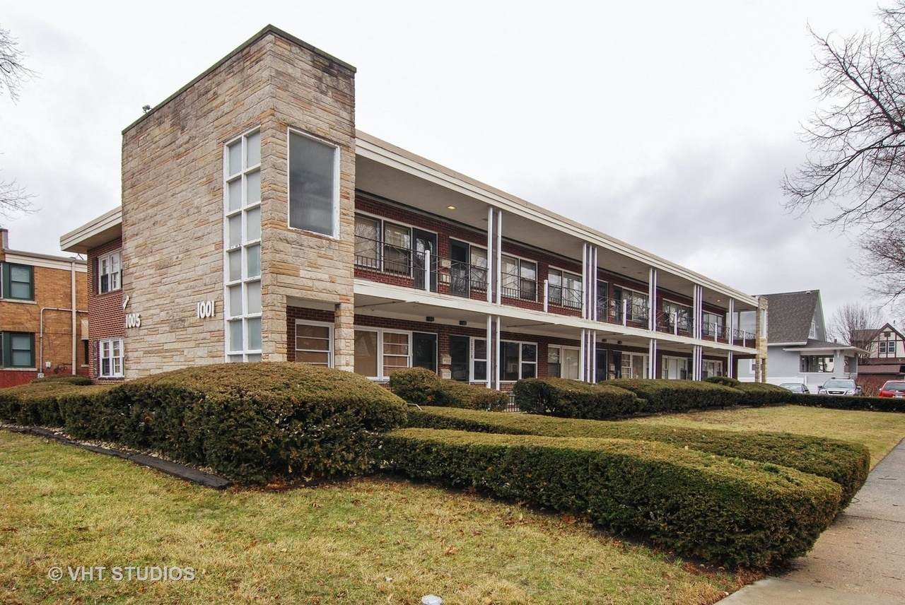 1001 Harlem Avenue - Photo 1