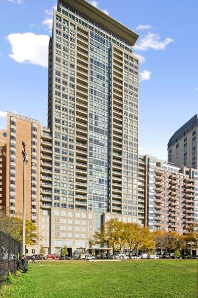 250 Pearson Street - Photo 1