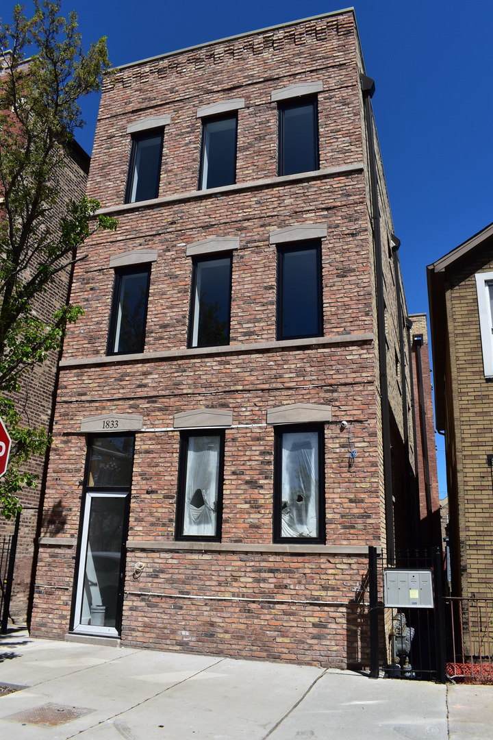 1833 Throop Street - Photo 1