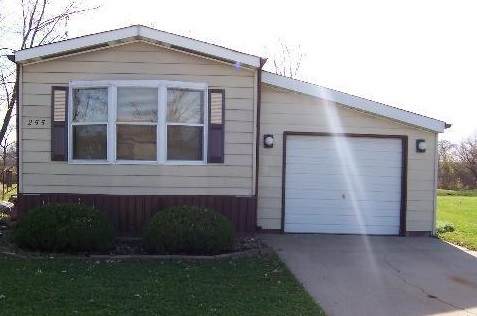 255 Blackthorn Road - Photo 1