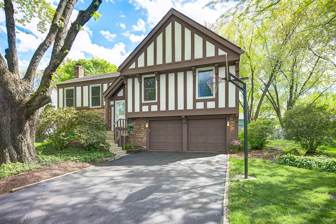62 Foxcroft Road - Photo 1