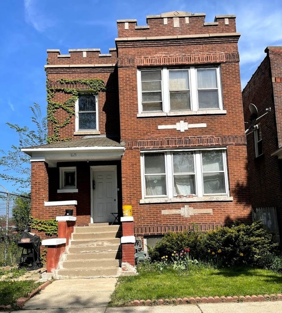 1615 47th Court - Photo 1
