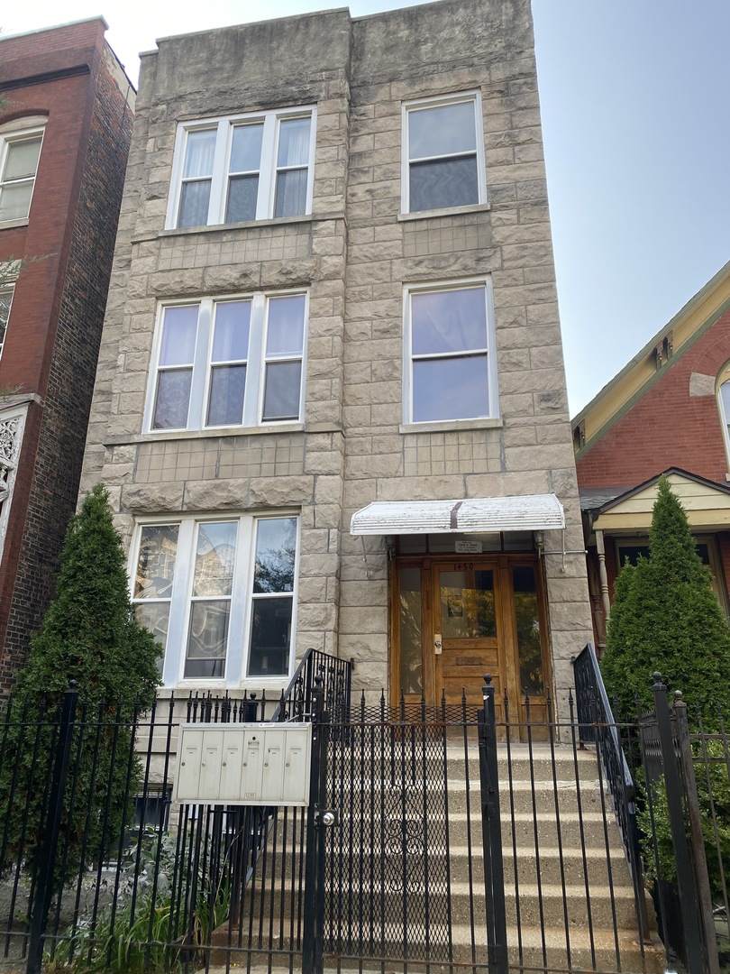 1450 Maplewood Avenue - Photo 1