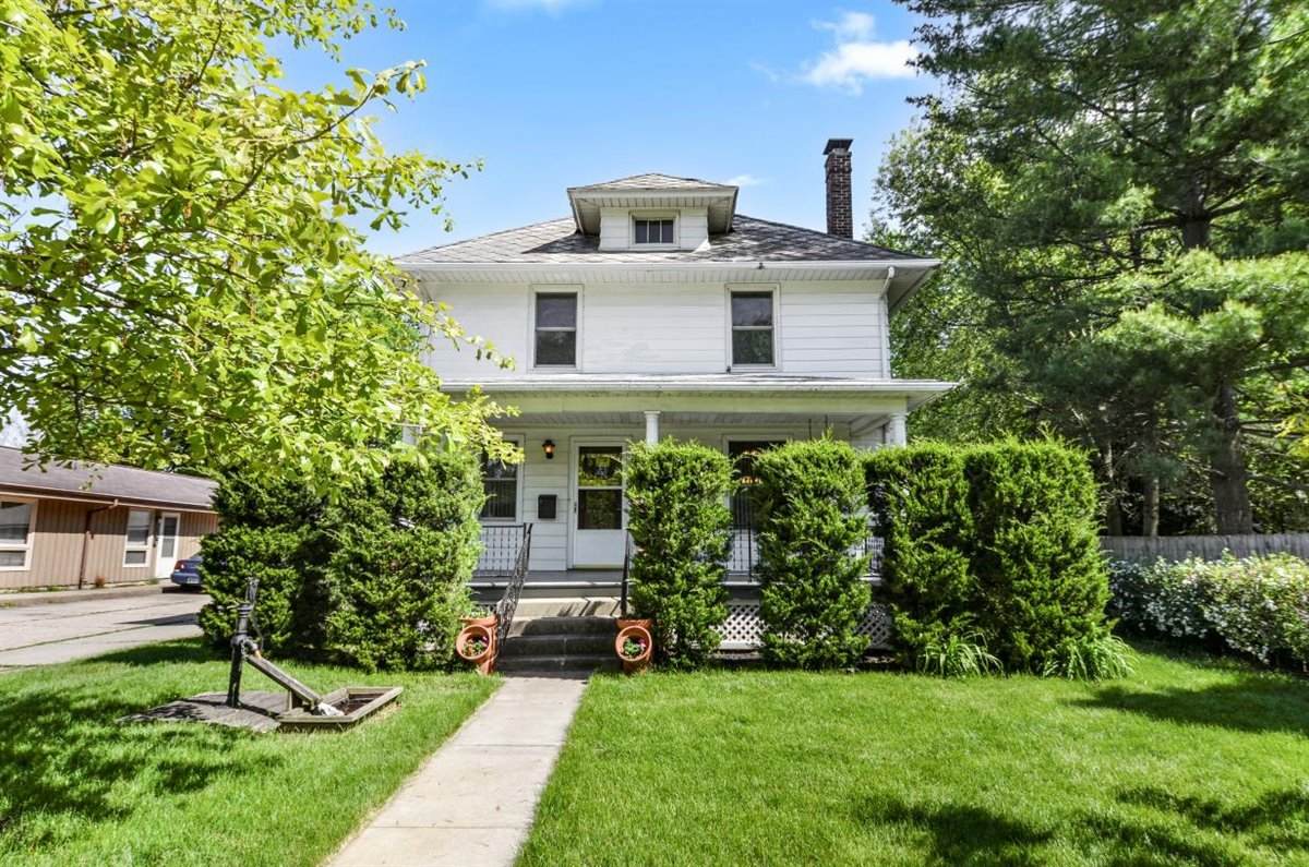 606 Green Street - Photo 1