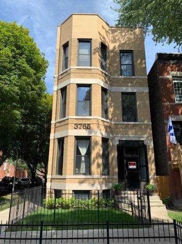 3765 Kenmore Avenue - Photo 1