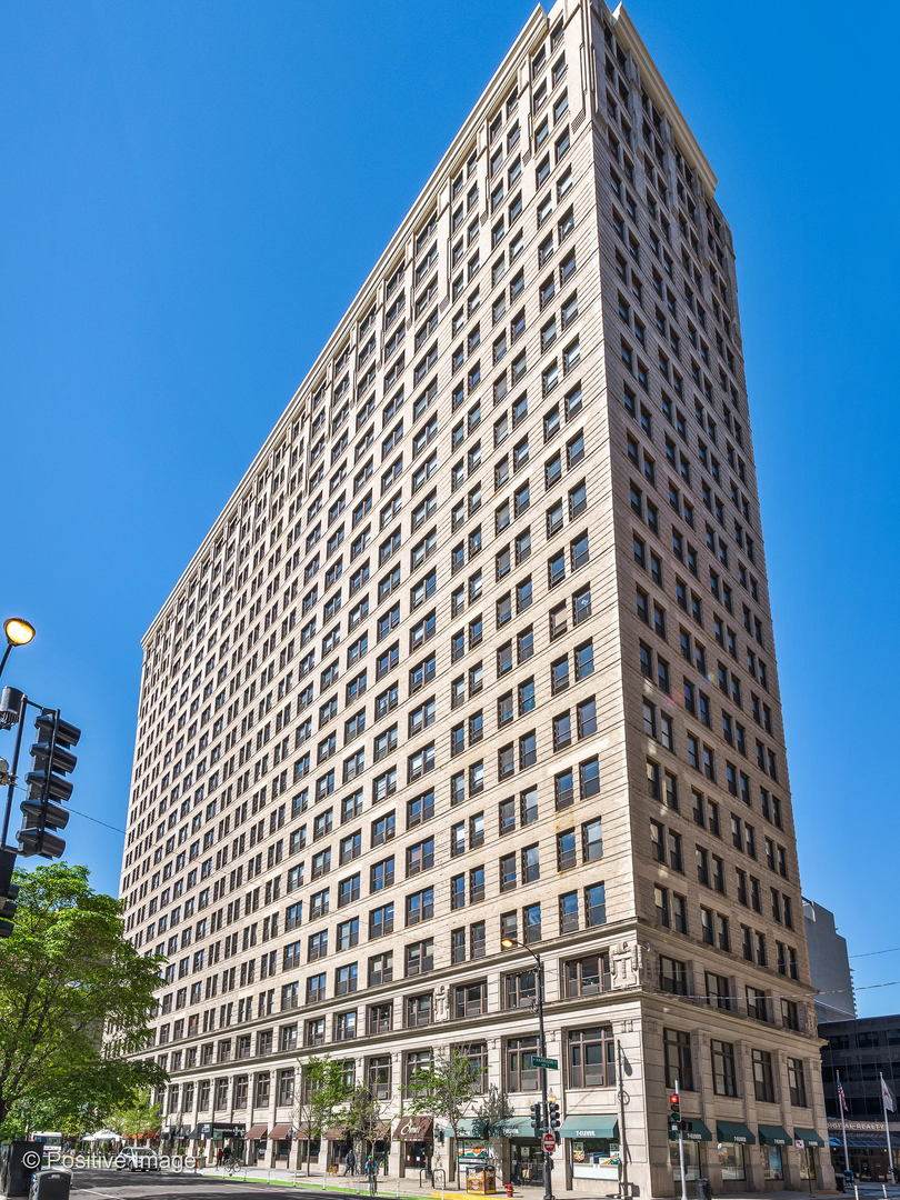 600 Dearborn Street - Photo 1