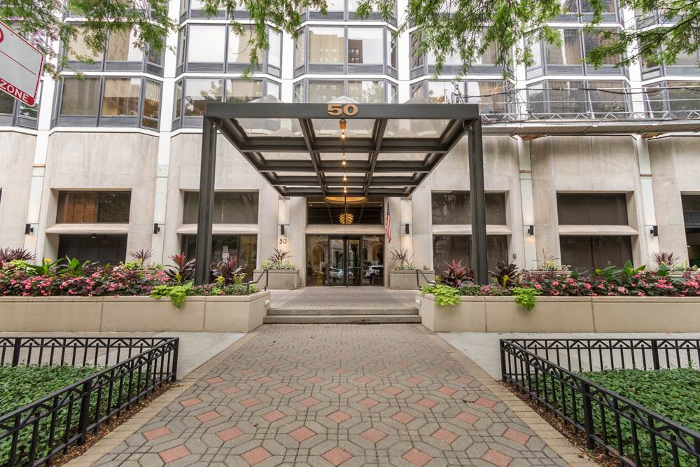 50 Bellevue Place - Photo 1