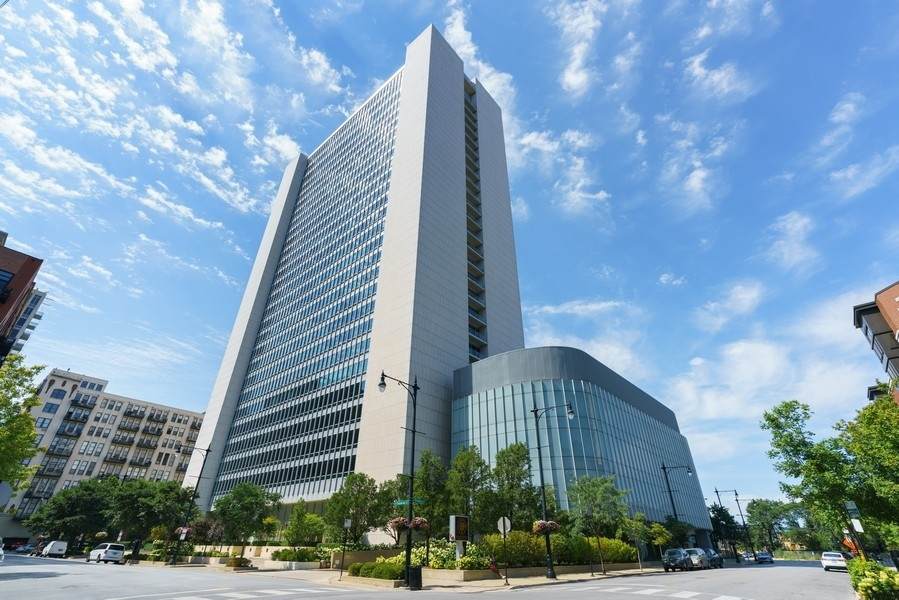 500 Superior Street - Photo 1