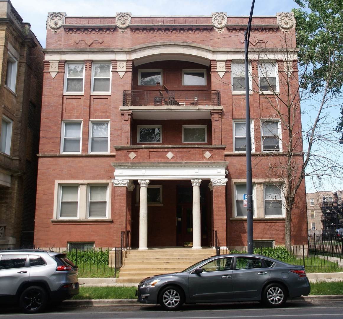5714-5716 King Drive - Photo 1